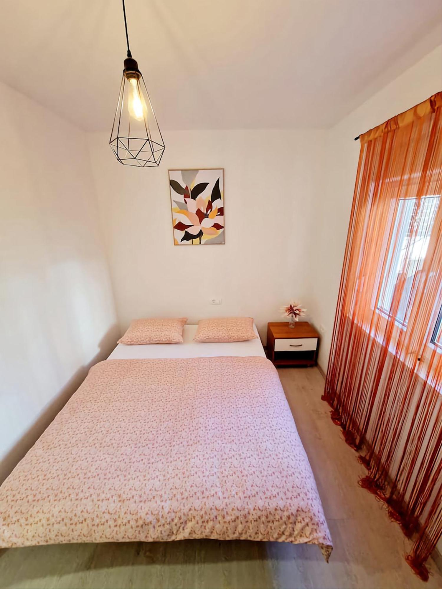 2 Bedroom Apartment Ljubica Sinj Εξωτερικό φωτογραφία