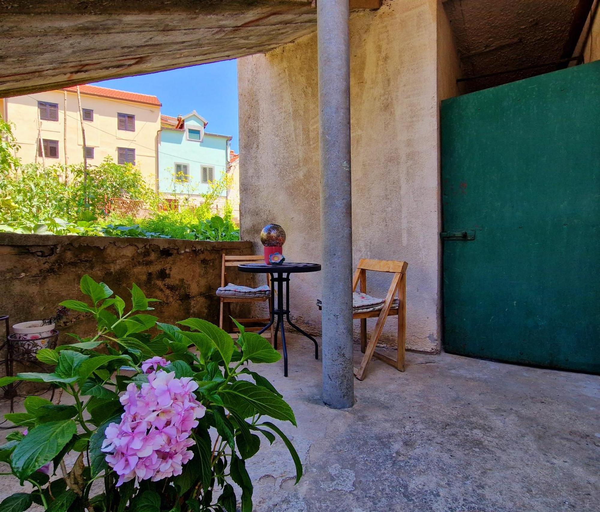 2 Bedroom Apartment Ljubica Sinj Εξωτερικό φωτογραφία
